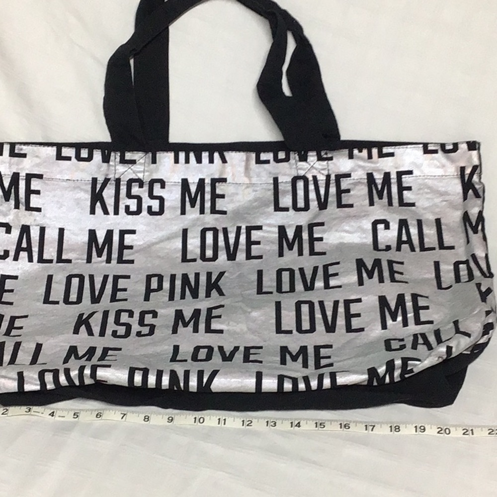 Large tote - Picture 4 of 6